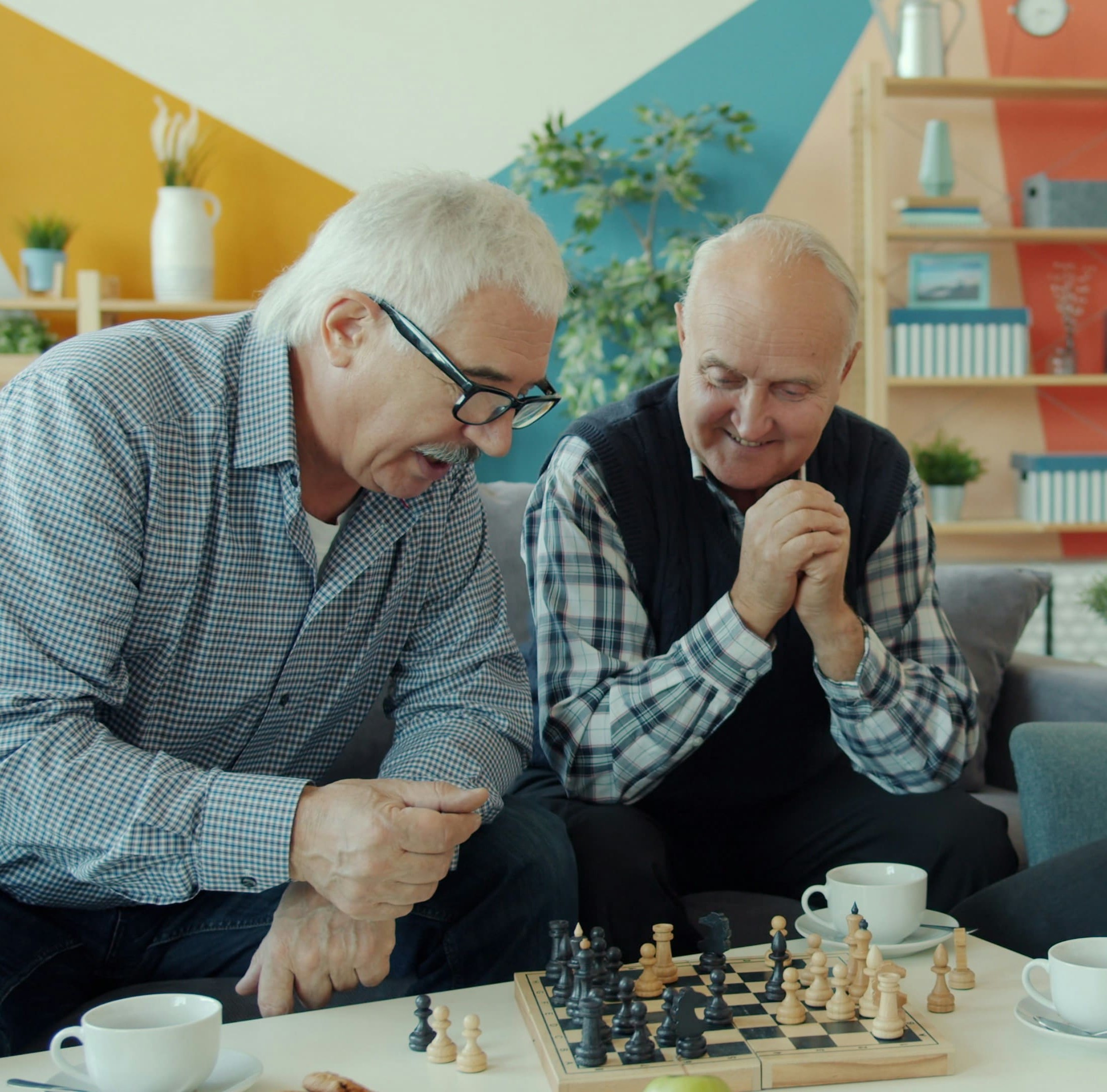 abuelos_jugando